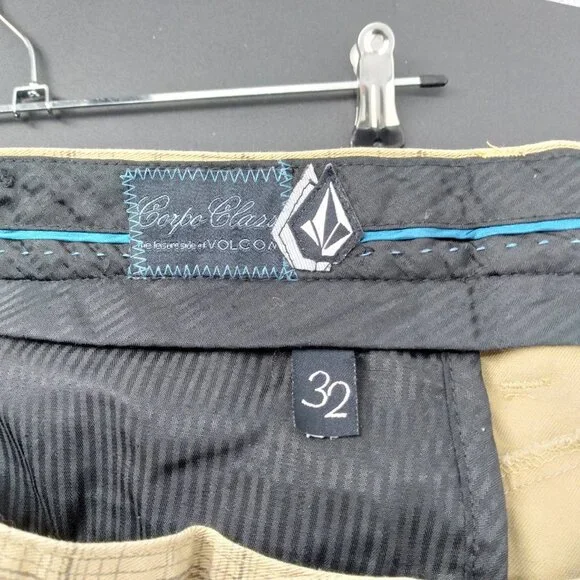 Volcom Corpo Class Men Chino Plaid Shorts Size 32 - Picture 7 of 8